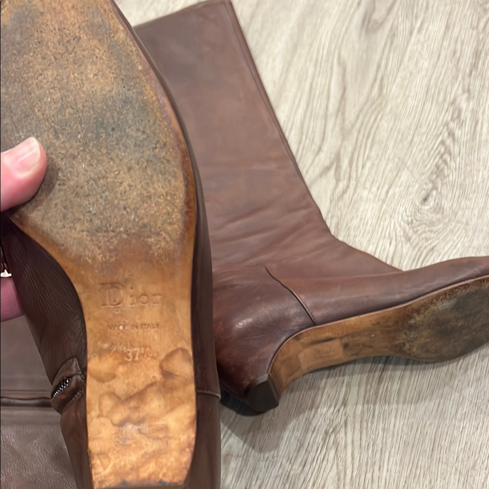 Dior Brown Heeled Boots with Classic Design